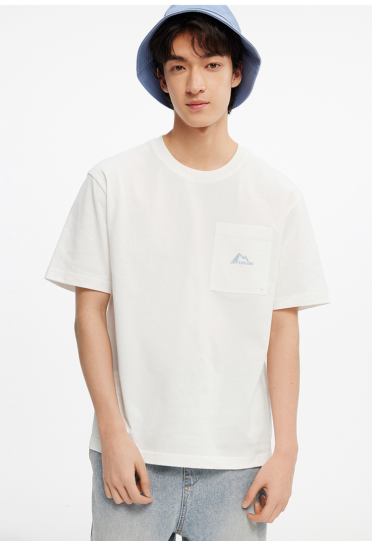 白Tシャツ 胸ポケット付き シンプル半袖
