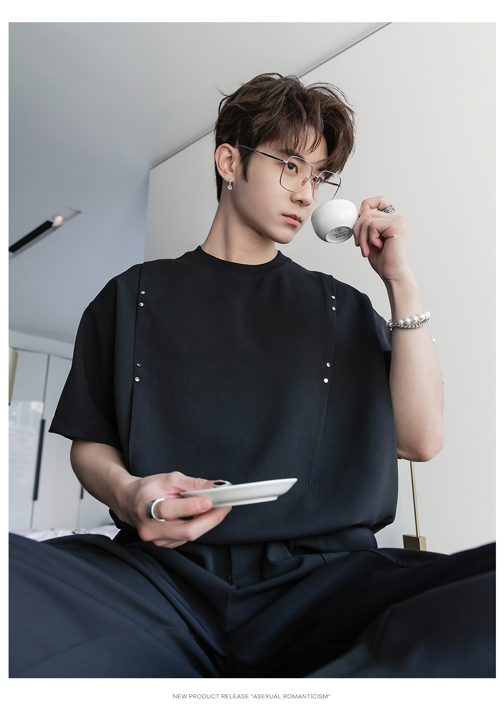 白Tシャツ メンズ 飾りステッチ入りドロップショルダー