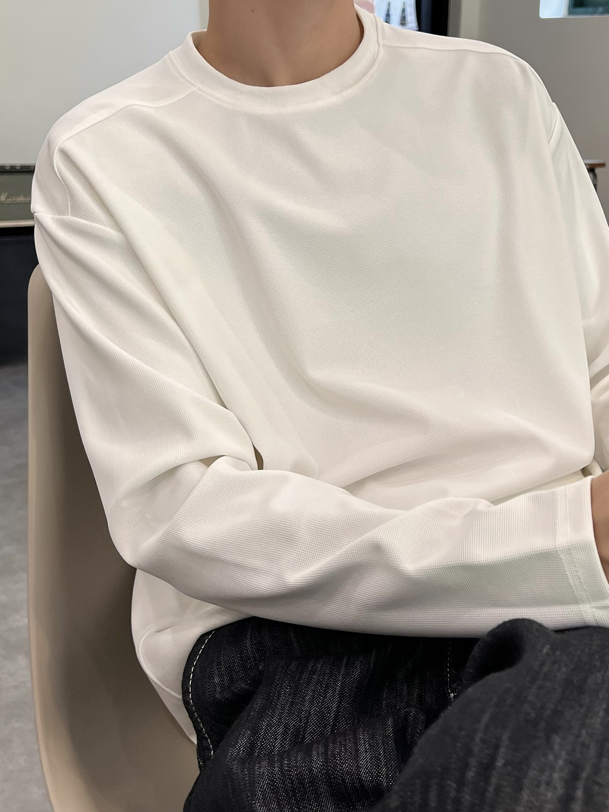 https://fulmo-img-server.com/blanctee/8d194acd-0082-4c4b-8cb0-531669ce5bf6.jpg