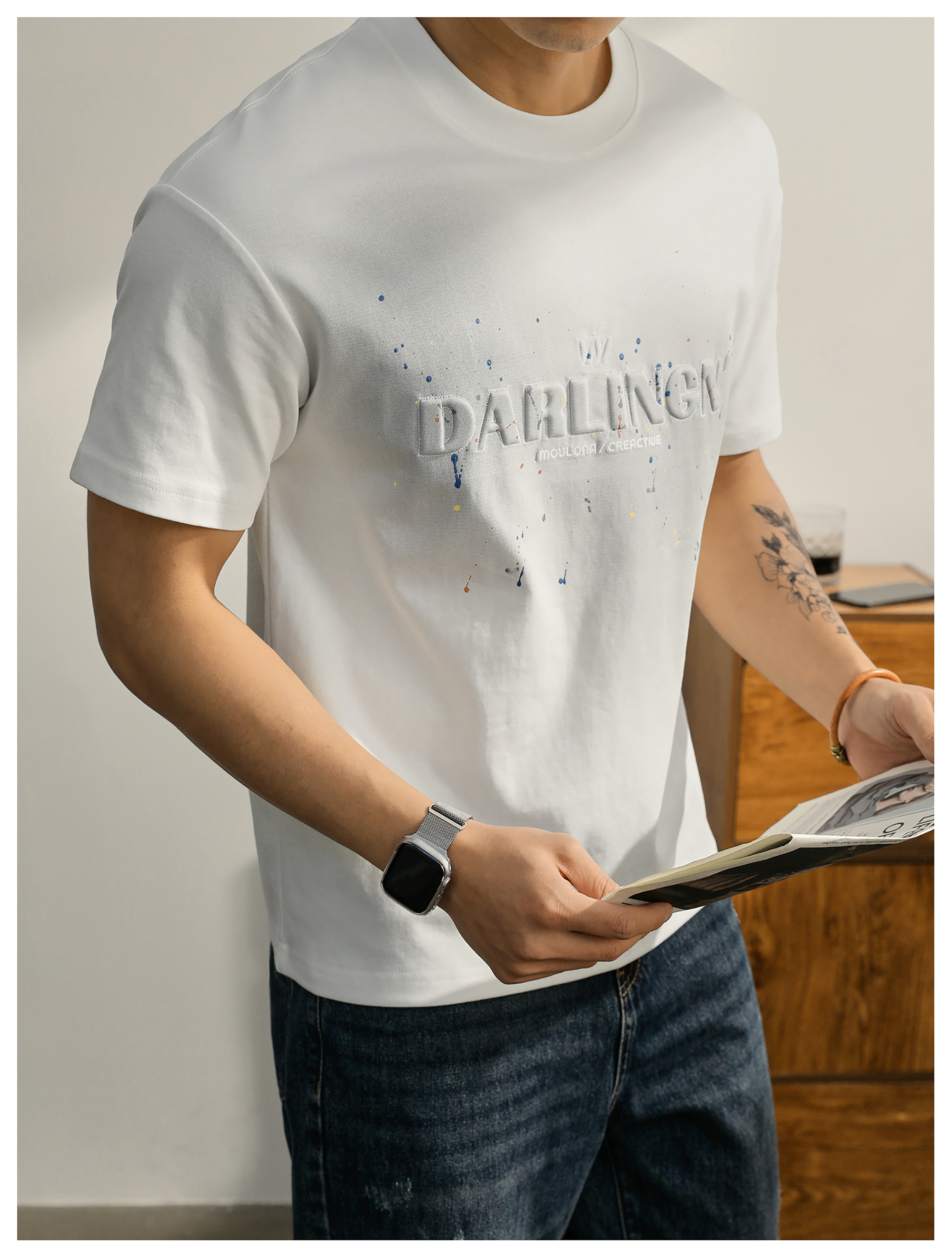 白Tシャツ メンズ 立体刺繍入り 飛沫模様カジュアル半袖