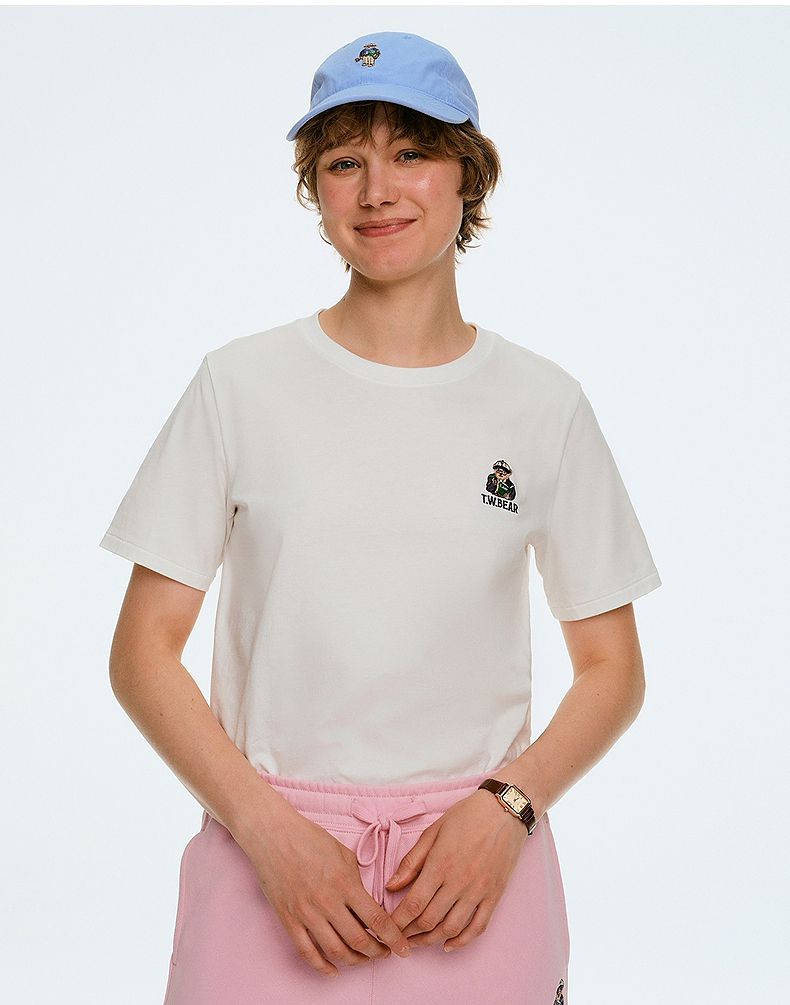 白Tシャツ レディース 胸元ワンポイント