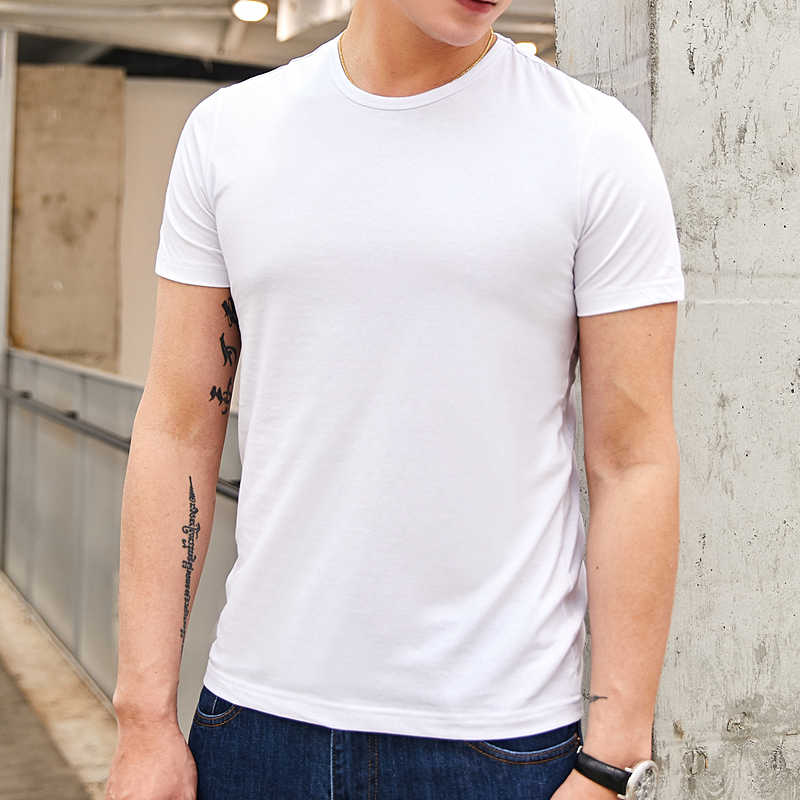 白Tシャツ シンプル美シルエット半袖