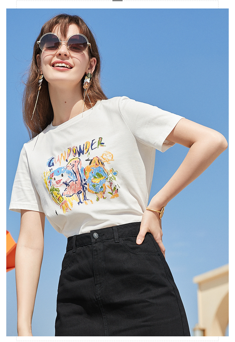 白Tシャツ 手描き風アート 半袖カットソー