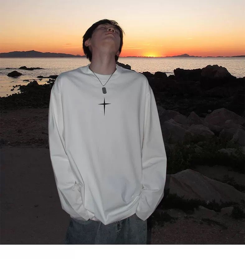 メンズ十字架プリント長袖白Tシャツゆったりシルエット