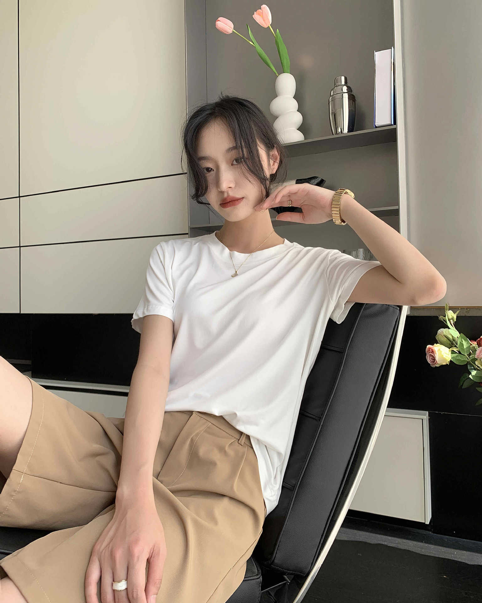 白Tシャツ レディース なめらか肌触りシンプル半袖