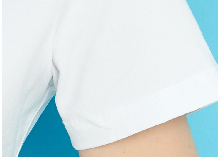 白Tシャツ すっきり着こなし基本の一枚