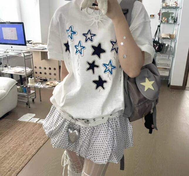 白Tシャツ 星柄プリント半袖白シャツ カジュアルカットソー