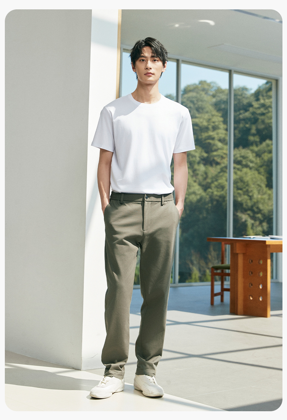 白Tシャツ 極上シルエット 上質素材Tシャツ