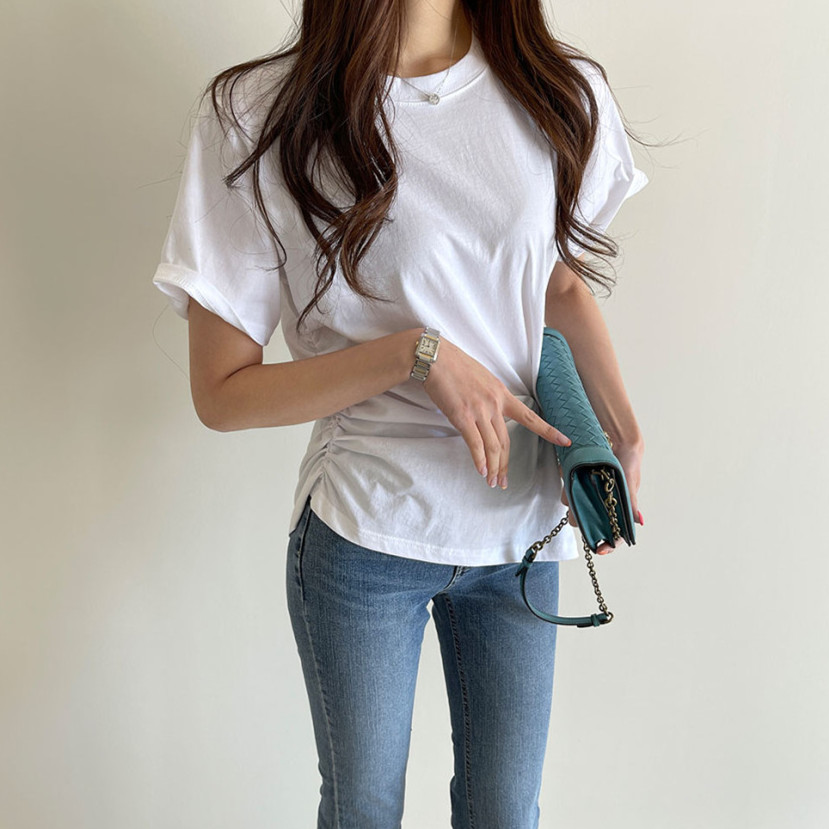 https://fulmo-img-server.com/blanctee/c7c9dbfa-e526-4fba-b001-fc394bd9fc50.jpg