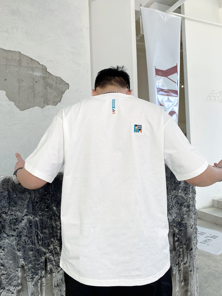 白Tシャツ メンズ ミニマルワッペン刺繍半袖シャツ