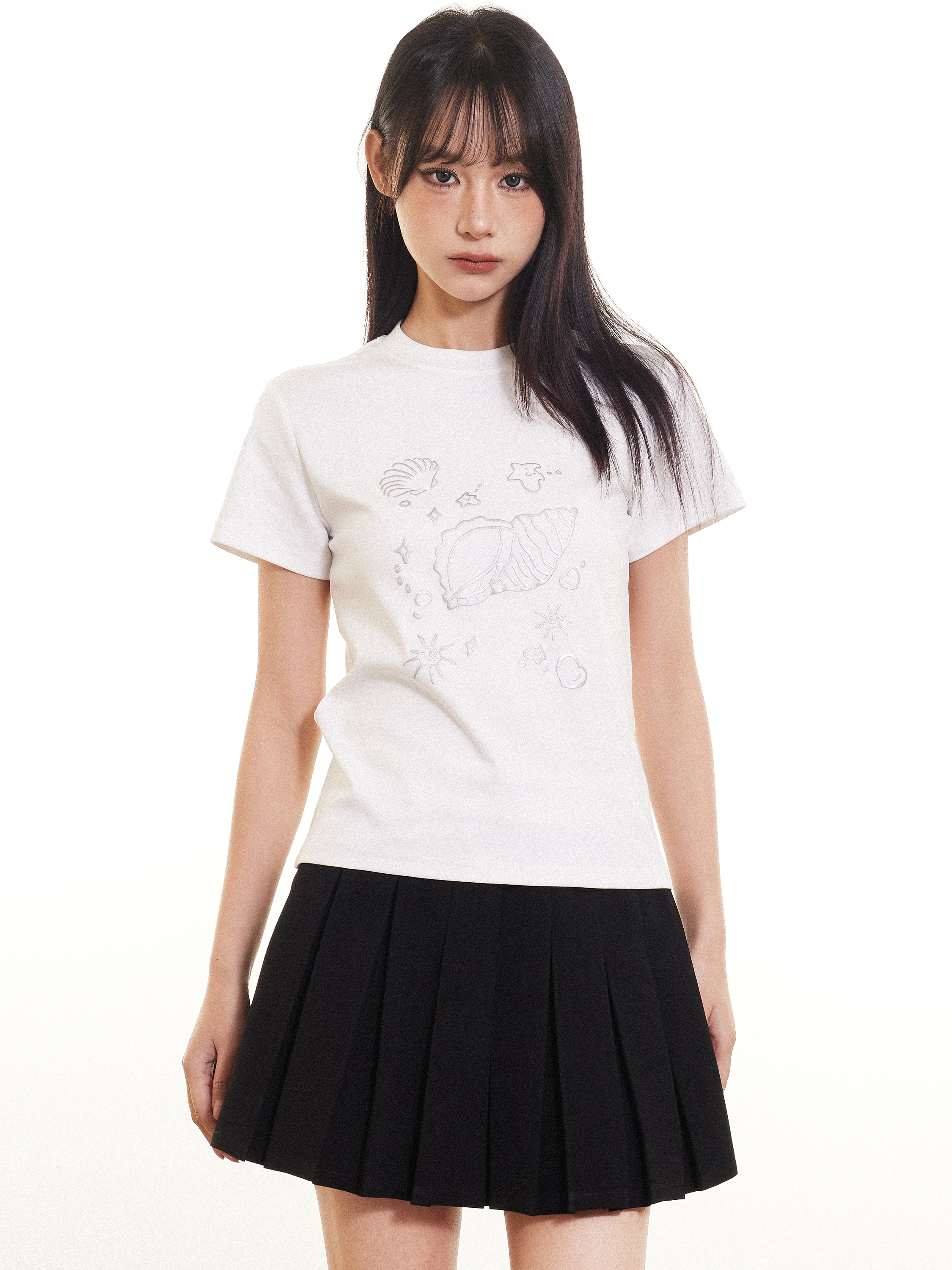 白Tシャツ レディース 貝殻模様