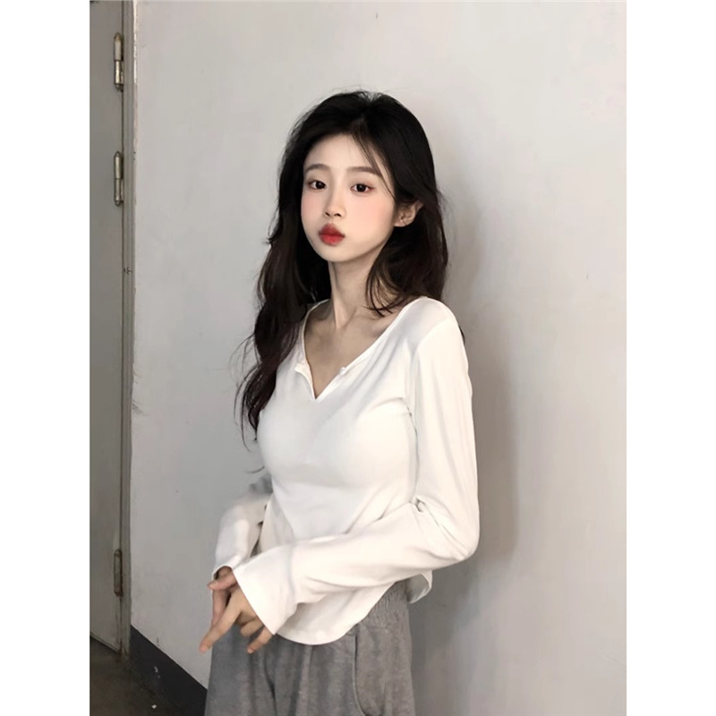 白Tシャツレディース 深めブイネック長袖カットソートップス