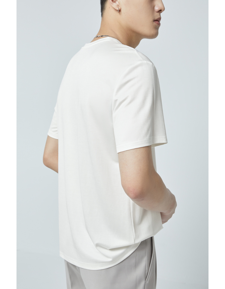 白Tシャツ 究極のシンプル胸ポケット半袖