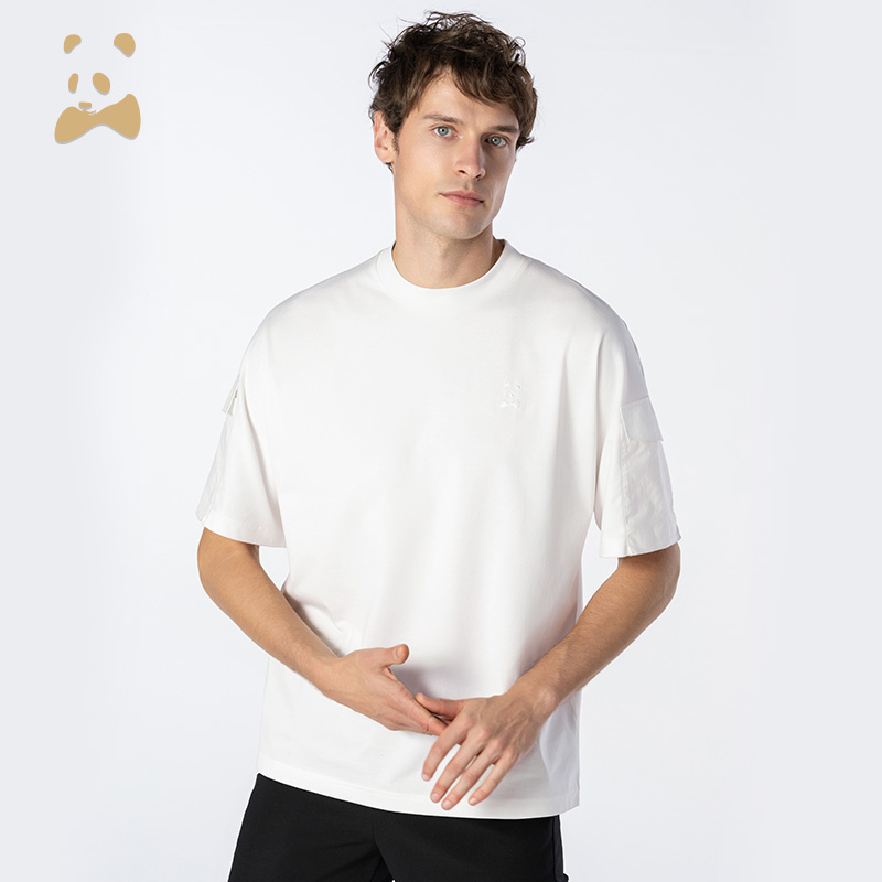 白Tシャツ モダンシルエット ポケット装飾Tシャツ