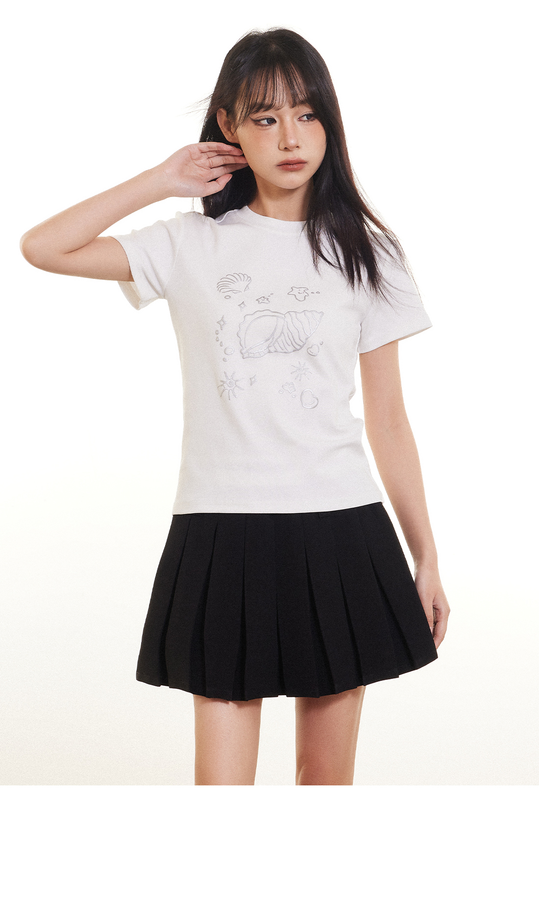 白Tシャツ レディース 貝殻模様