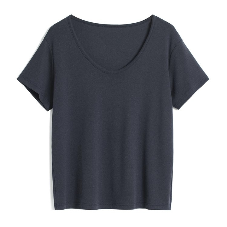 白Tシャツ 大人の魅力引き立つ ゆったり着心地 深V字ネック半袖白シャツ