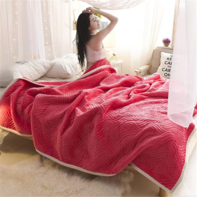 かわいい冷房対策ブランケット 厚手キルト生地 肌触り優しい毛布