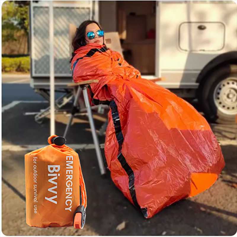 ブランケット  緊急用オールウェザー寝袋