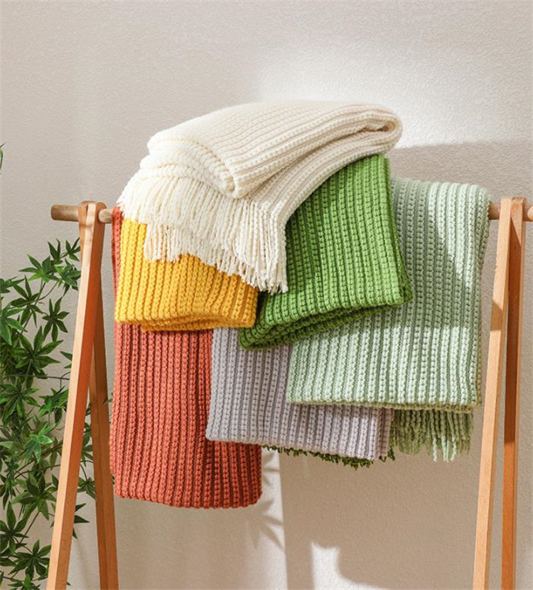 房飾り付きニット毛布 ボヘミアン調 ソファ装飾ブランケット