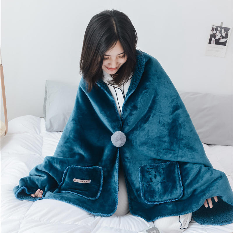 ブランケット ふわふわ極上手触りフード付き着る毛布