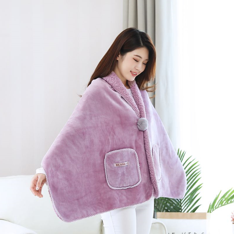 ブランケット かわいいボンボン付きポケット付き肩掛けブランケット