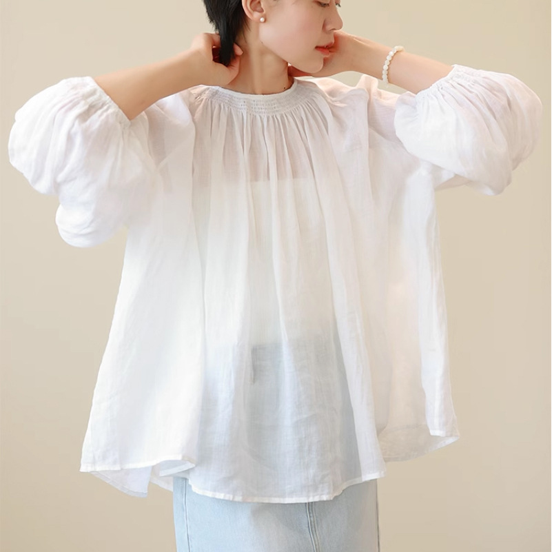 白ブラウス ふんわり袖ギャザーチュニック