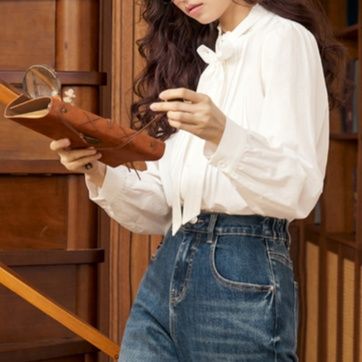 白ブラウス 優美リボン付き綿ブラウス