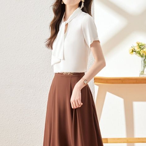 白ブラウス 優美なリボン結び半袖ブラウス