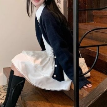 白ブラウス 優美なティアードフリルチュニック