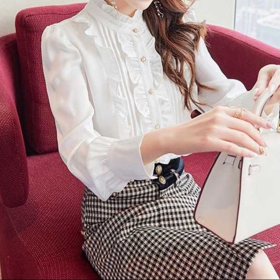 白ブラウス 立体フリル襟元ブラウス