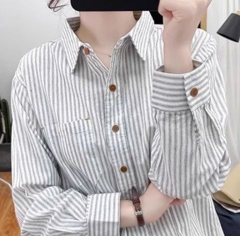 https://fulmo-img-server.com/blousy/1789104480626_lgxsg80j_hewqzanu.jpeg
