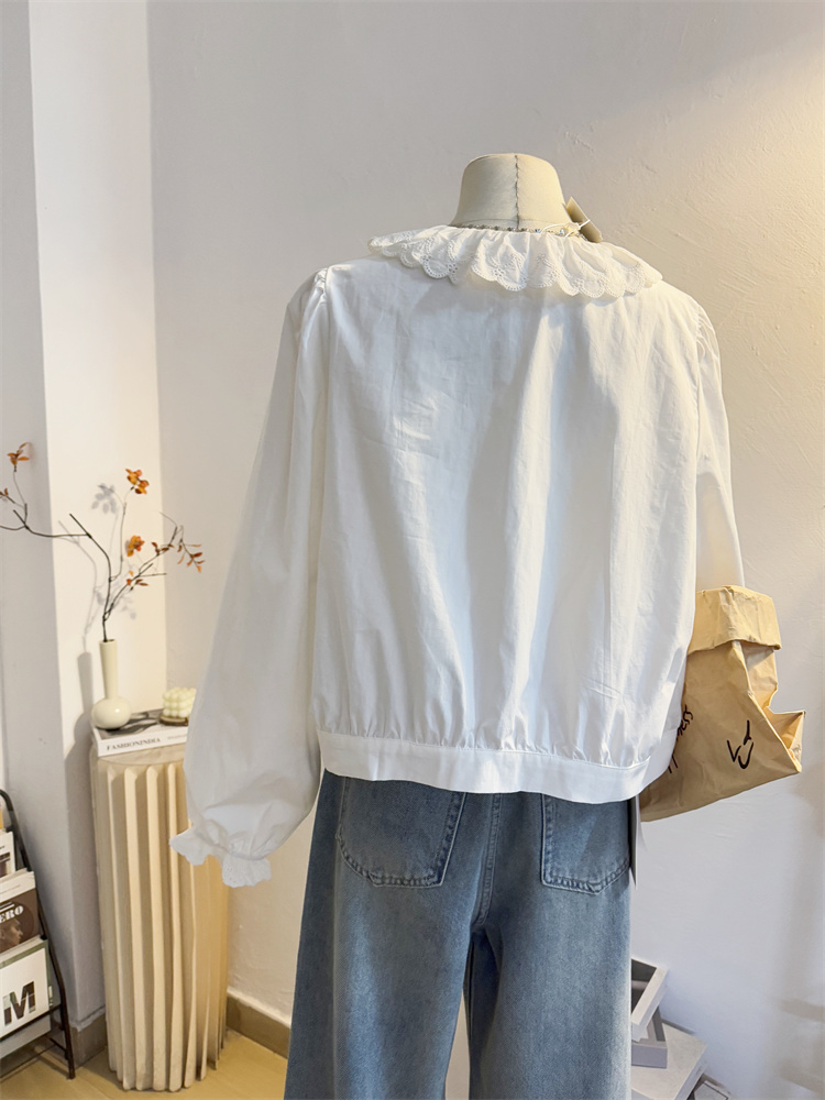 白ブラウス 花柄刺繍レース襟フリルブラウス