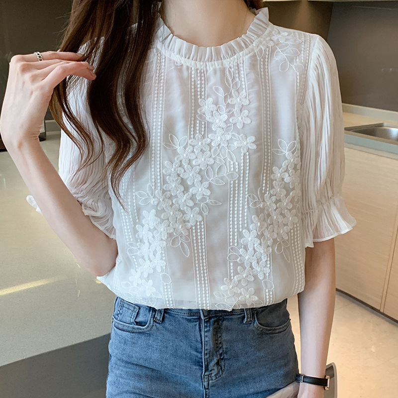 白ブラウス 花刺繍フリルネックレースブラウス