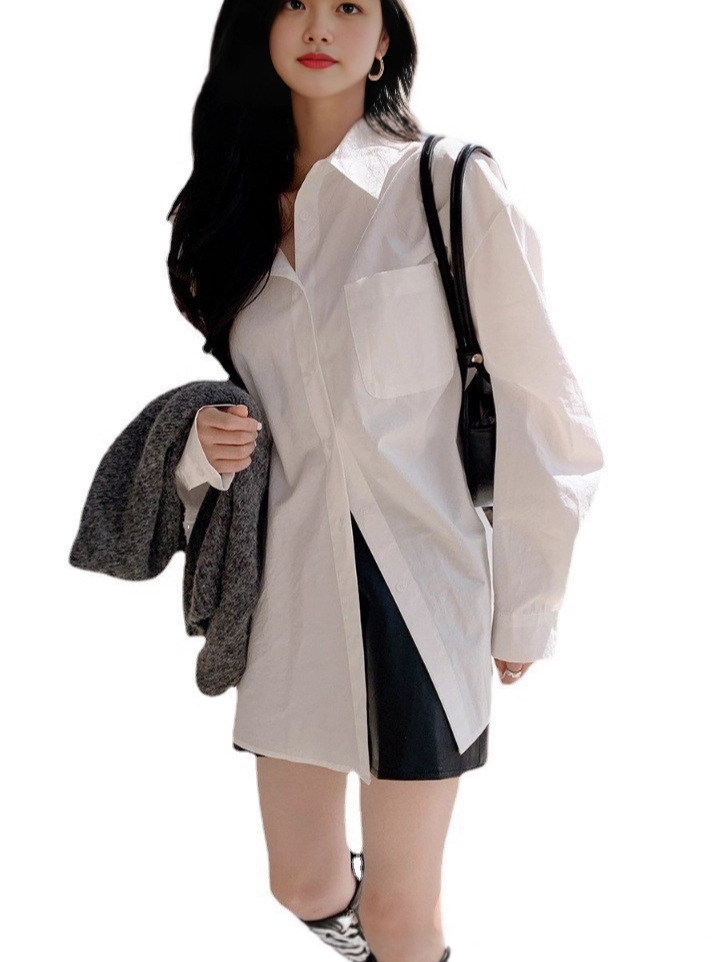 https://fulmo-img-server.com/blousy/4cdaf965-d7d1-4c0d-afbf-ee88dc1f2615.jpg