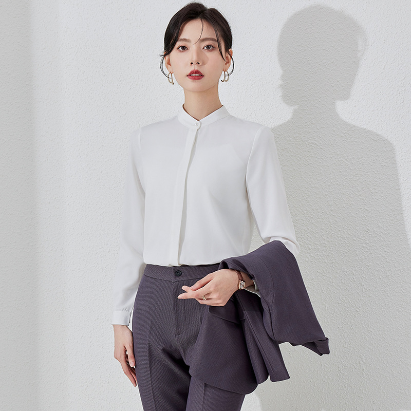 https://fulmo-img-server.com/blousy/5f5500f8-d408-45f1-9c06-0a5a1032e783.jpg