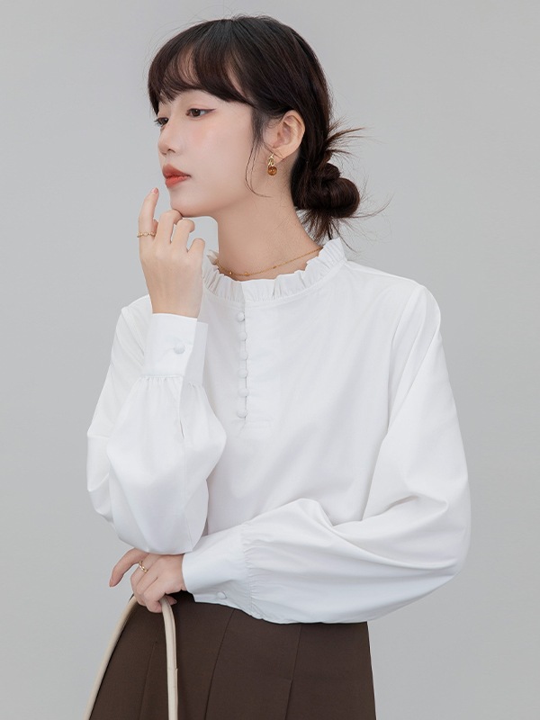 https://fulmo-img-server.com/blousy/848348d1-33eb-4b8e-a3ac-c86f919ab827.jpg