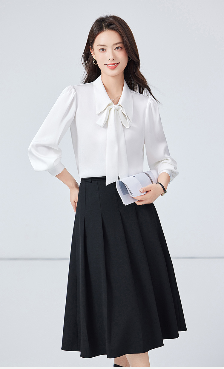 https://fulmo-img-server.com/blousy/935a468a-07c9-4c1e-83cf-60e5d91107c4.jpg