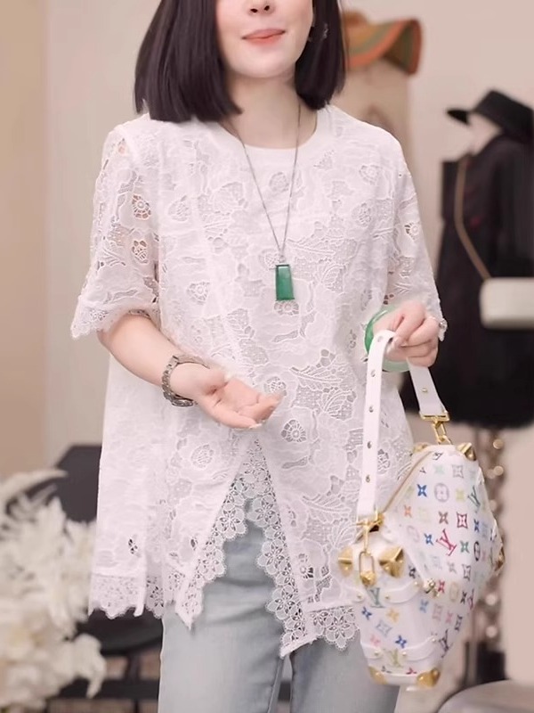 夏に映える白ブラウスで叶える爽やか美人コーデ5選