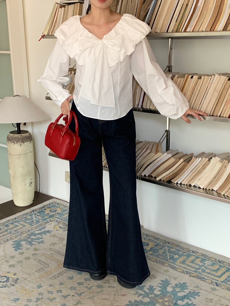 リボン付き長袖白ブラウス体型カバーレディース