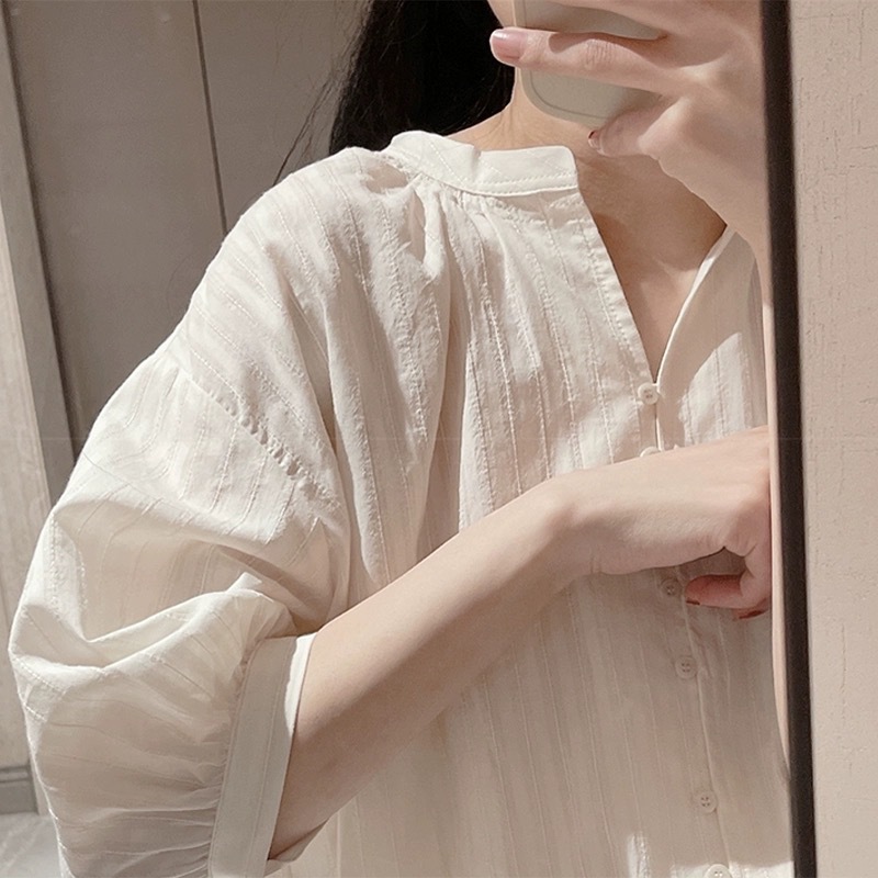 白ブラウス 優雅ストライプ立体感ブラウス