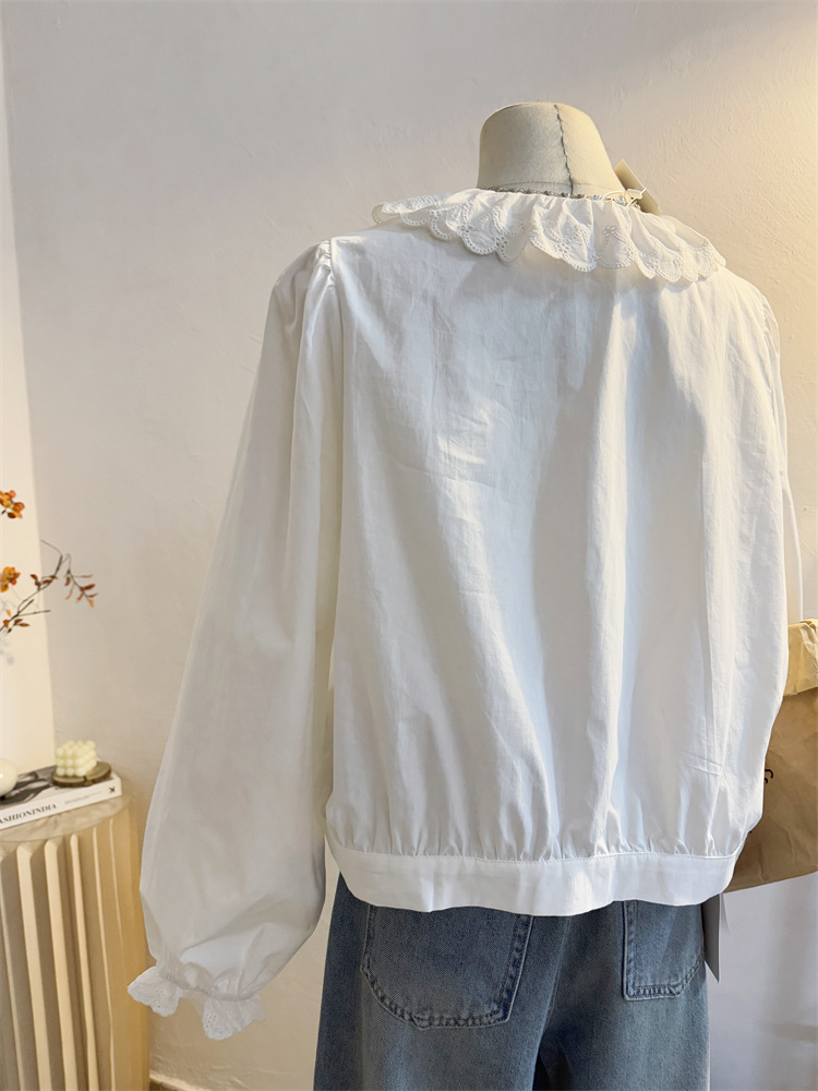 白ブラウス 花柄刺繍レース襟フリルブラウス
