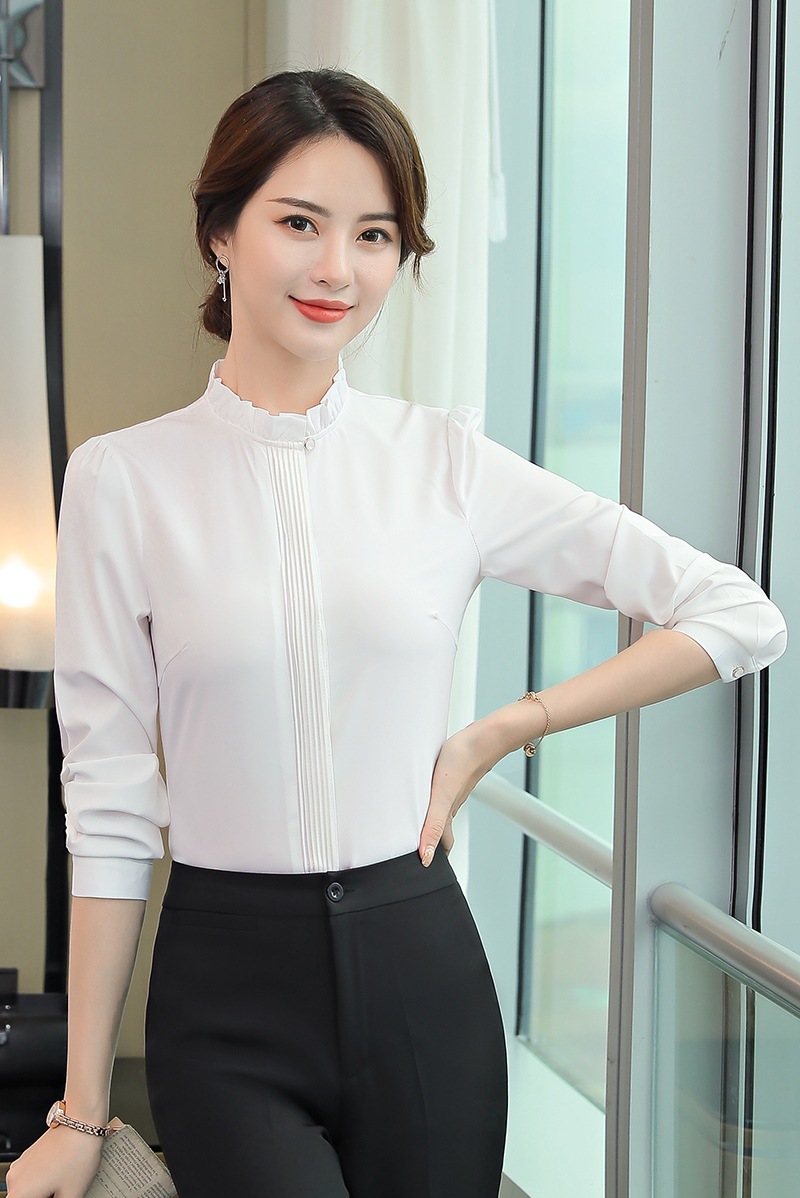https://fulmo-img-server.com/blousy/e04a53be-3ec0-4d21-8cb7-fa0dce45b3b1.jpg