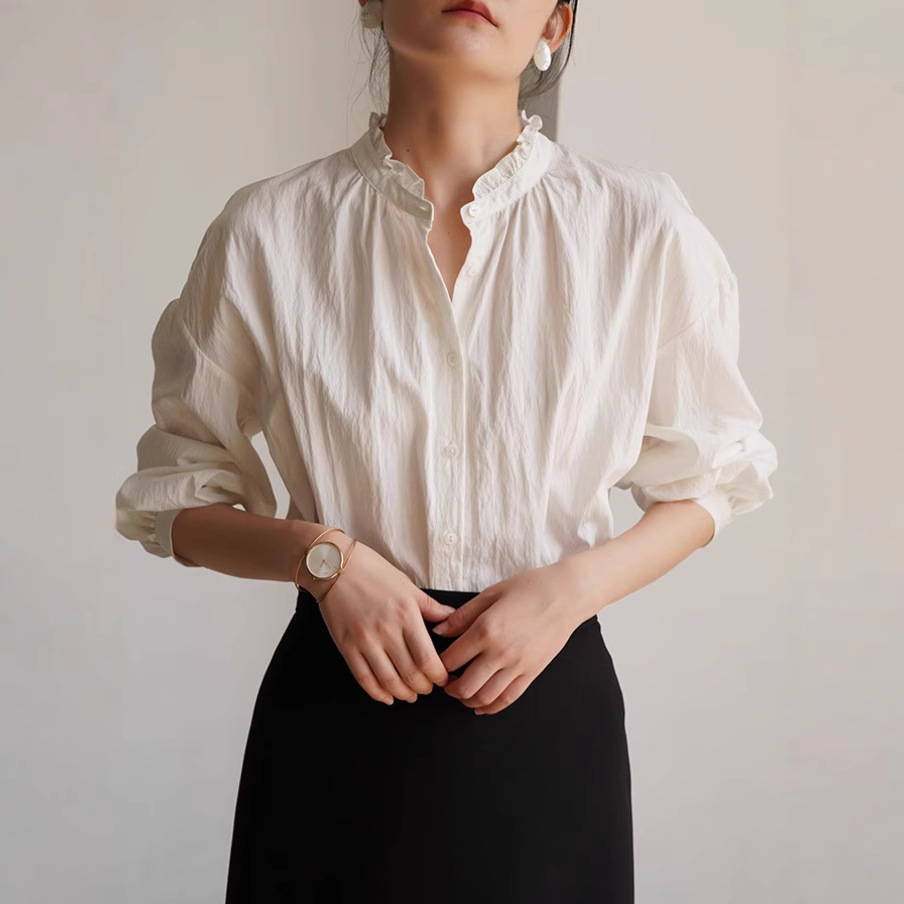 https://fulmo-img-server.com/blousy/ea7d5927-fddd-489d-9be9-0a6cc62f65b7.jpg