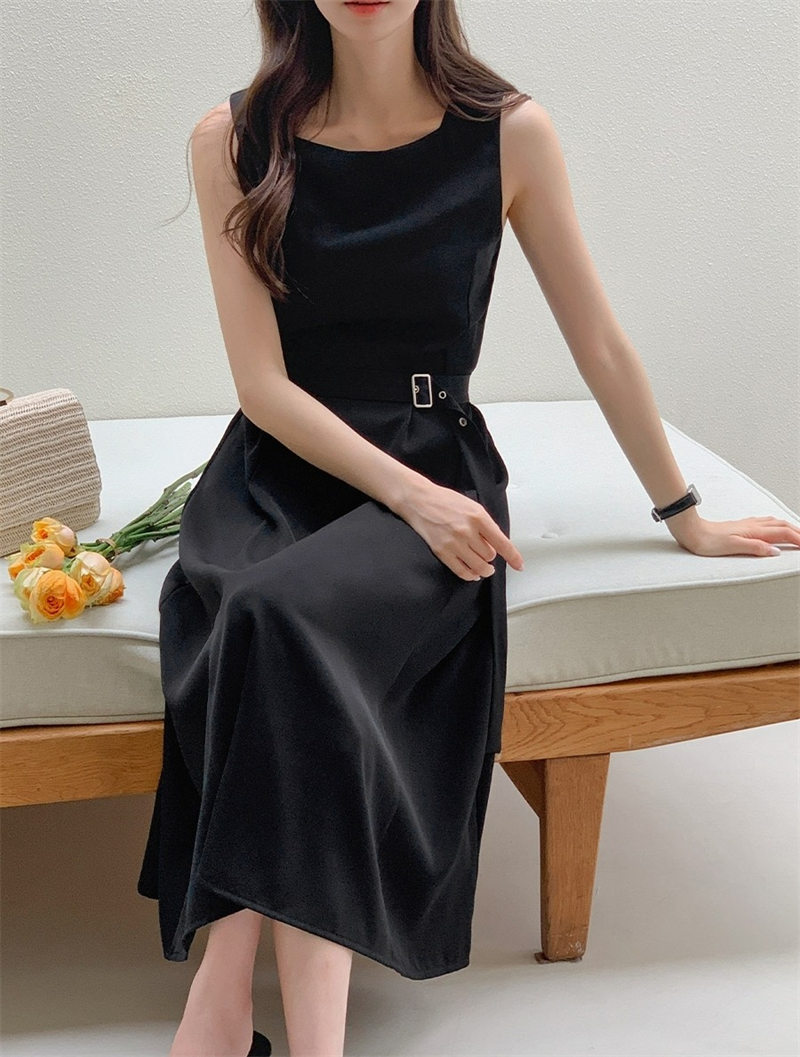 ブルベ服　上品シルエット ノースリーブワンピース（ブルベ夏向け・ブルベ冬向け）