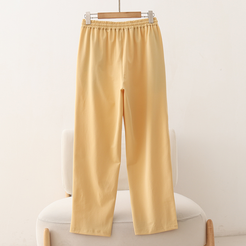 パンツ　すっきりシルエット リラックスパンツ（ブルベ夏向け・ブルベ冬向け）