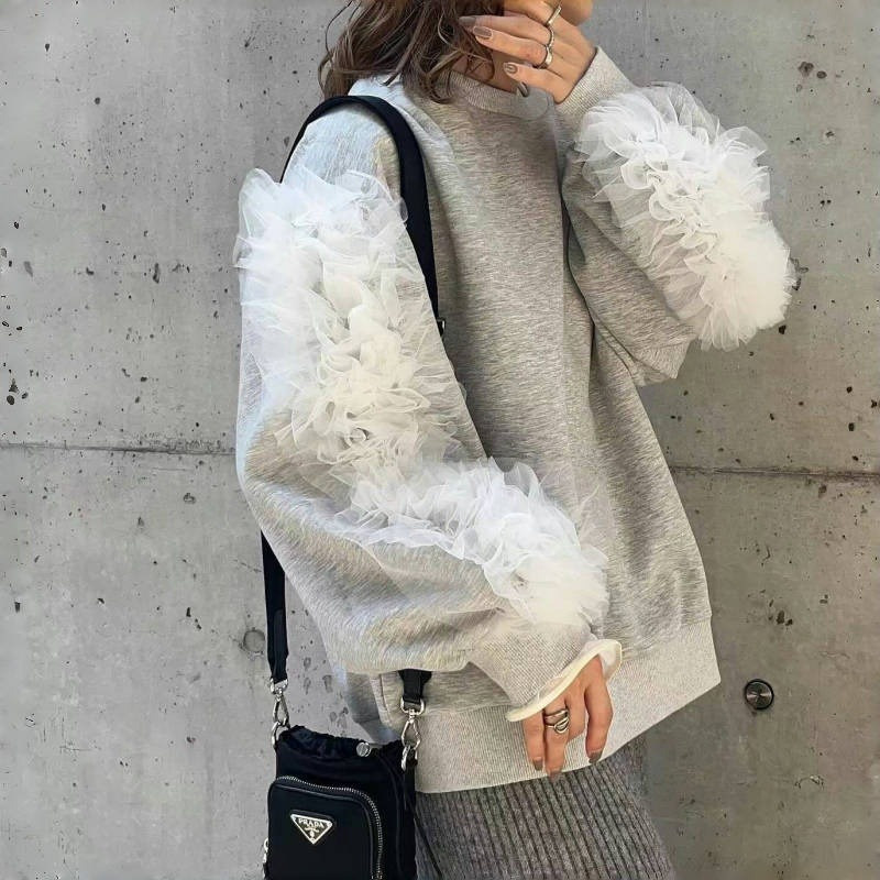 ブルベ服　韓国風チュール袖飾りスウェット上品レディース（ブルベ夏向け・ブルベ冬向け）