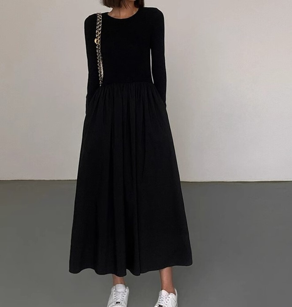 ブルベ冬服 揺れ感 とろみロングフレアワンピース 体型カバー