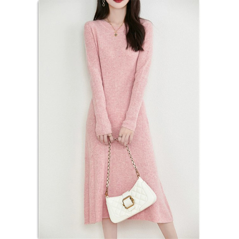 ブルベ夏/ブルベ冬服　リブ編み長袖ニットワンピース膝丈裾フレア