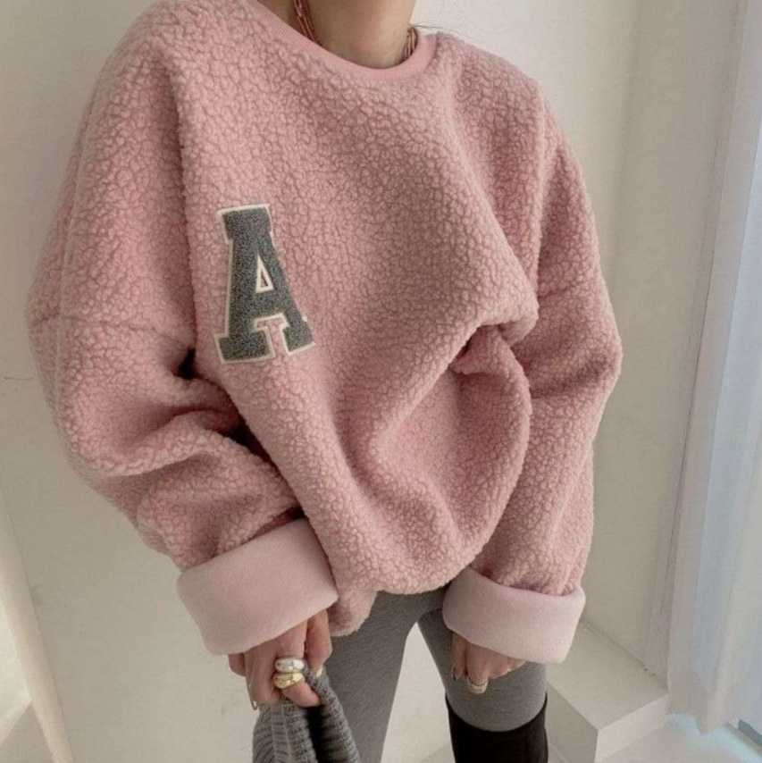 ブルベ夏/ブルベ冬服 もこもこアルファベット刺繍ニットセーター　　