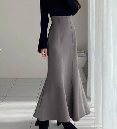 ブルベ服　すらりと美しいロングフレアスカート（ブルベ夏向け・ブルベ冬向け）
